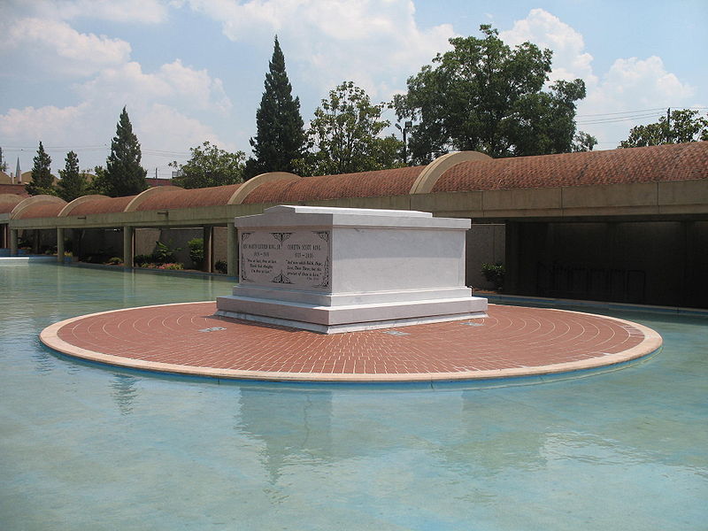 Martin Luther King Jr. tomb